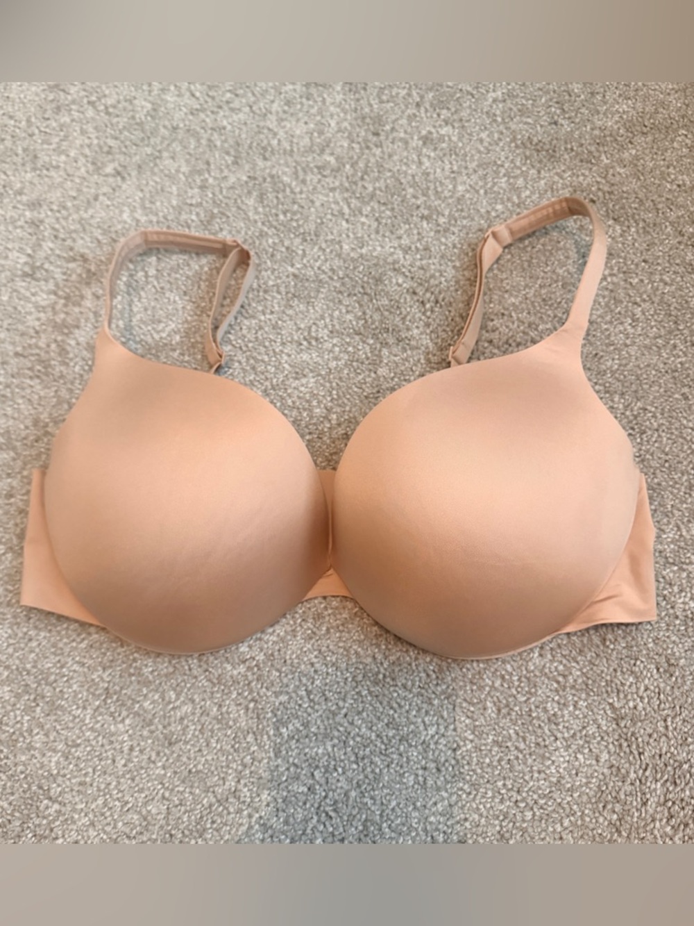 SKIMS Ultimate Teardrop Push-Up Bra 38D Beige
